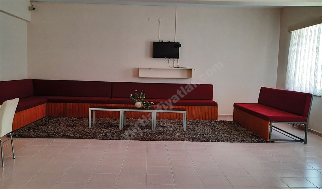 �nsan Vakf� S�heyla S�tk� Alp K�z Yurdu