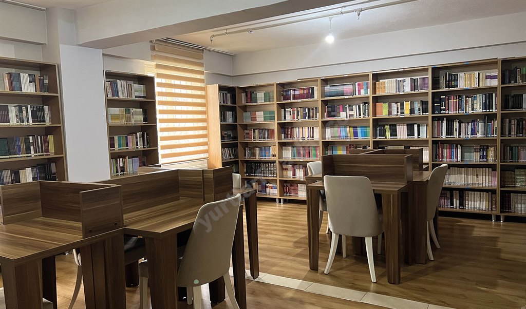 �nsan Vakf� Erzincan K�z Yurdu