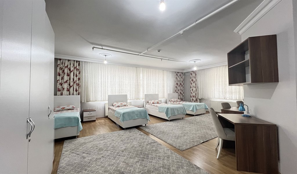 �nsan Vakf� Erzincan K�z Yurdu