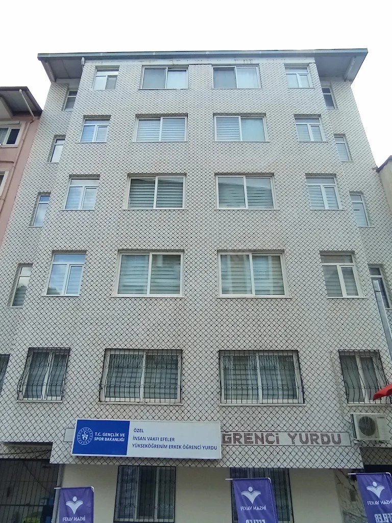 �nsan Vakf� Efeler Erkek Yurdu