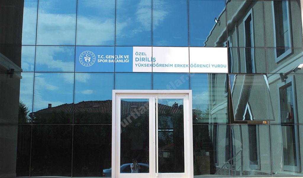 �nsan Vakf� Dirili� Erkek Yurdu