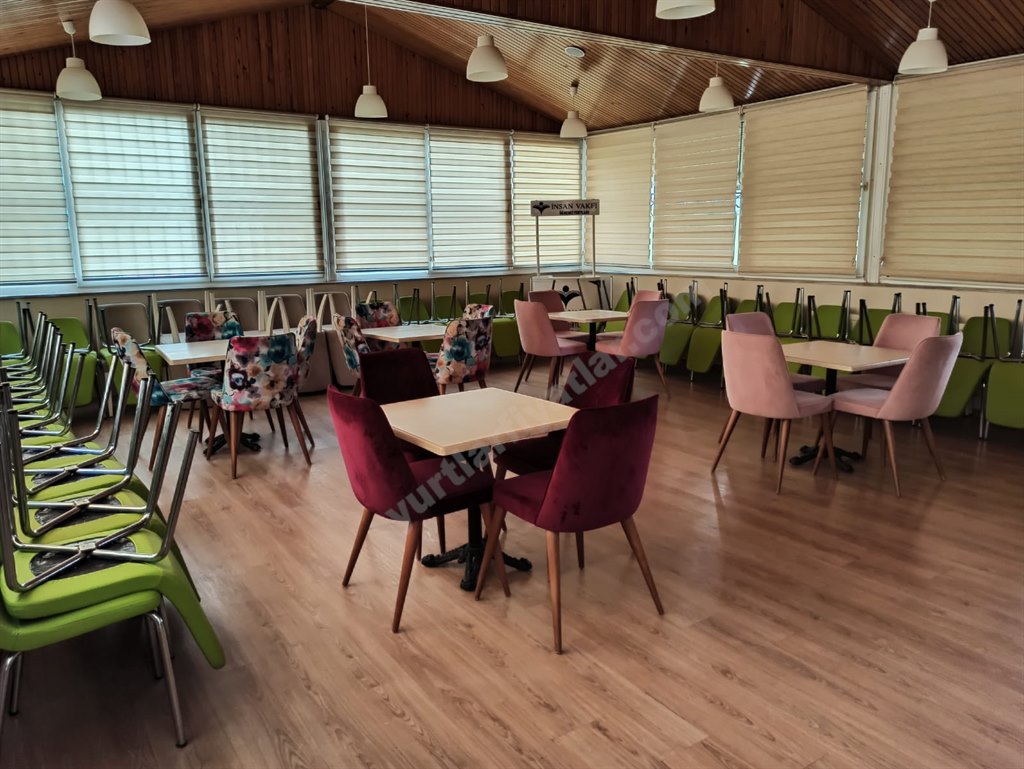 �nsan Vakf� Yediveren Erkek Yurdu 