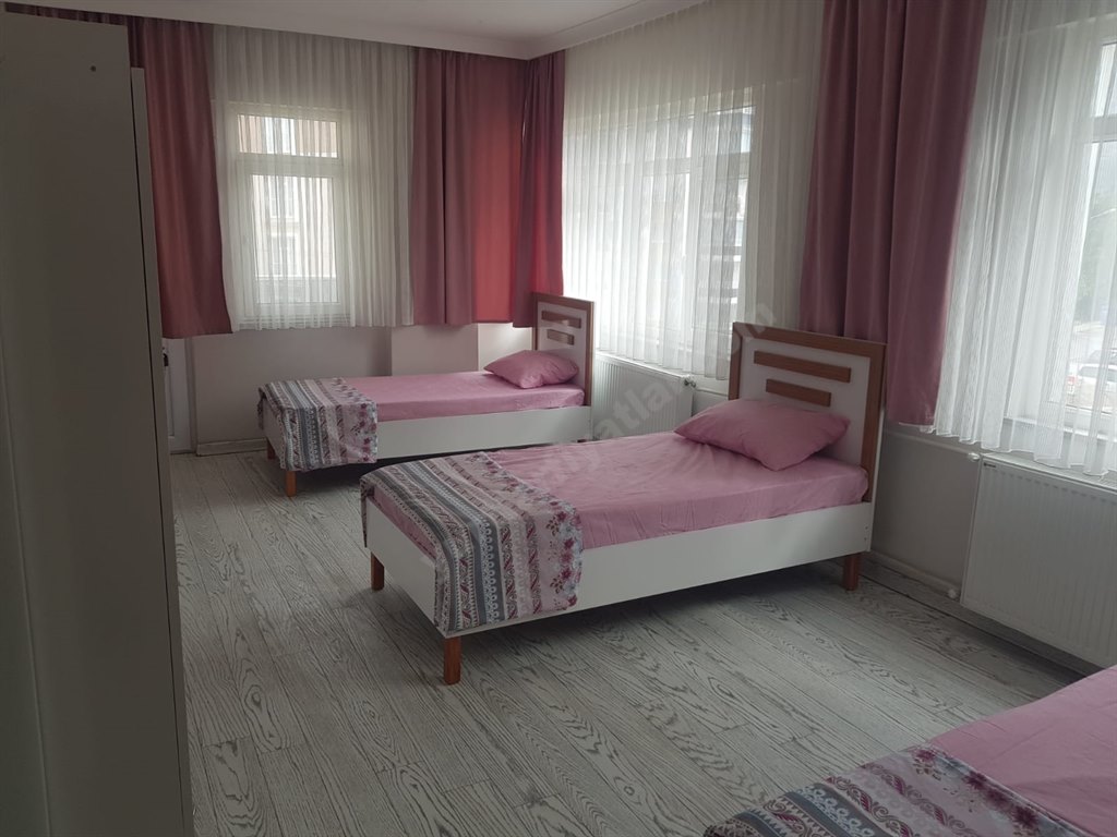 G�l Han�m Erkek Pansiyonu