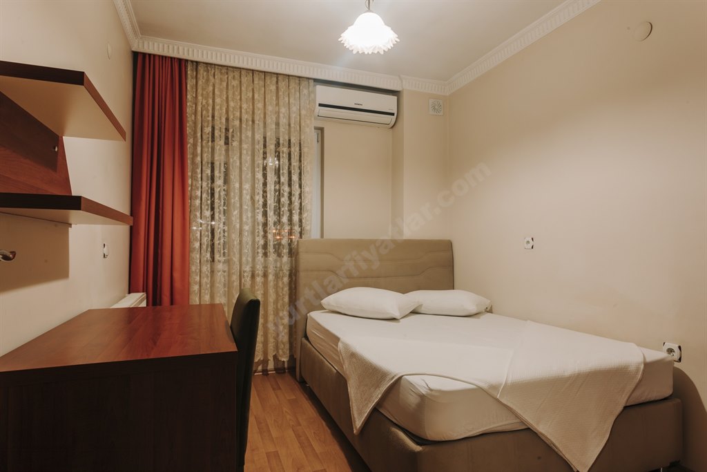 Trabzon Nazl� K�z ��renci Ya�am Merkezi