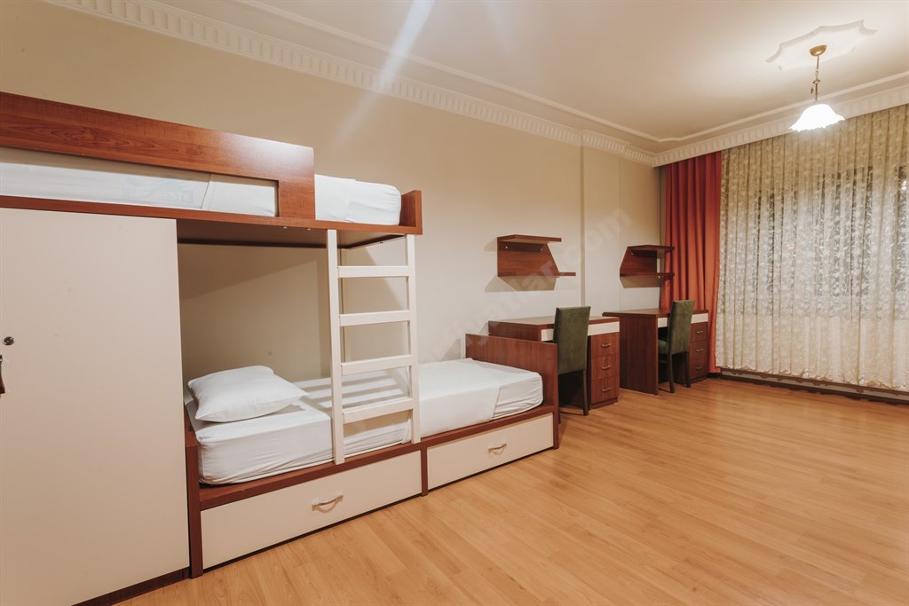 Trabzon Nazl� K�z ��renci Ya�am Merkezi