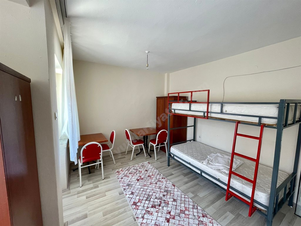 Burdur Y�ld�z Erkek Pansiyon