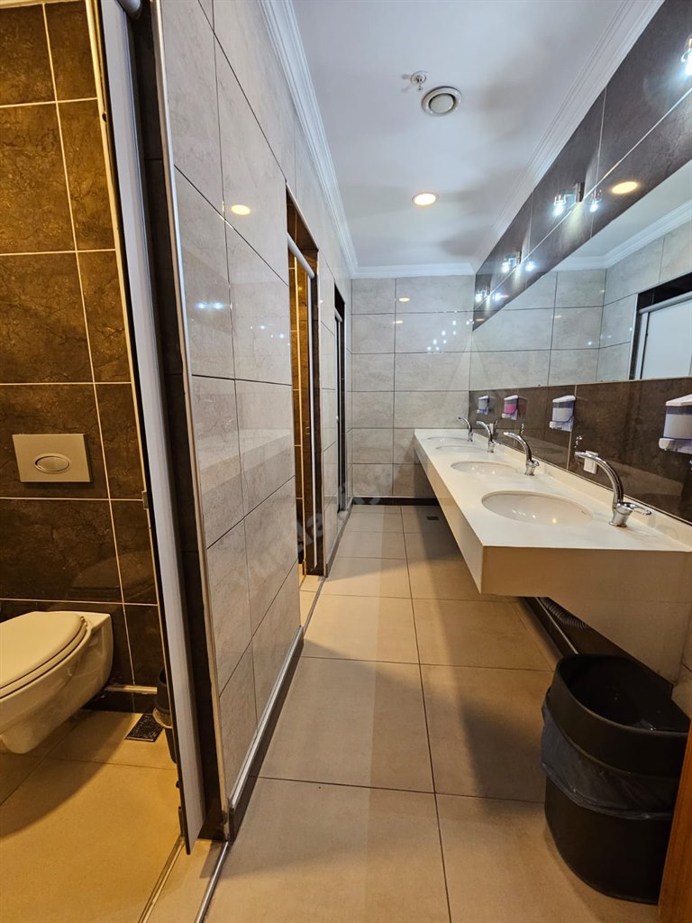 18. �ube �deal K�z ��renci Yurdu