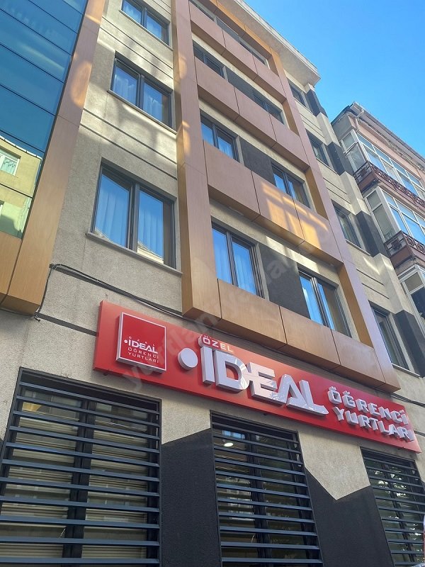 18. �ube �deal K�z ��renci Yurdu