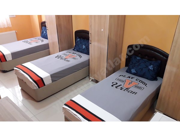 �zmir Pelikan Erkek ��renci Apartlar�