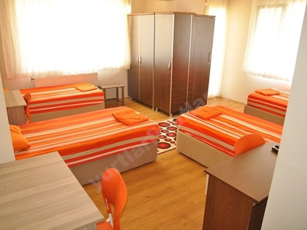 �zmir Pelikan Erkek ��renci Apartlar�