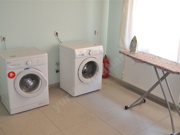 �zmir Pelikan Erkek ��renci Apartlar�