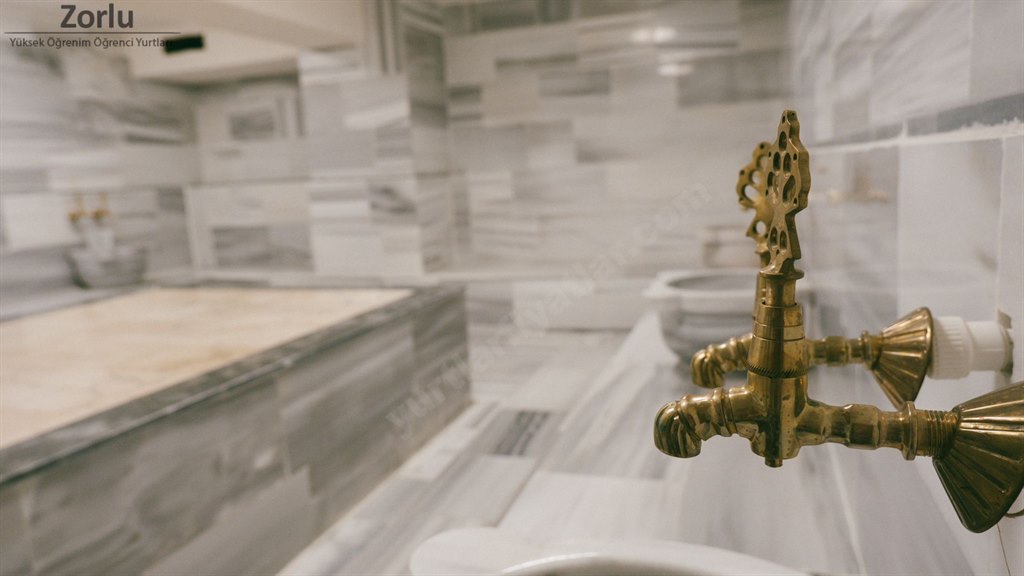 �i�li Zorlu Erkek Yurdu