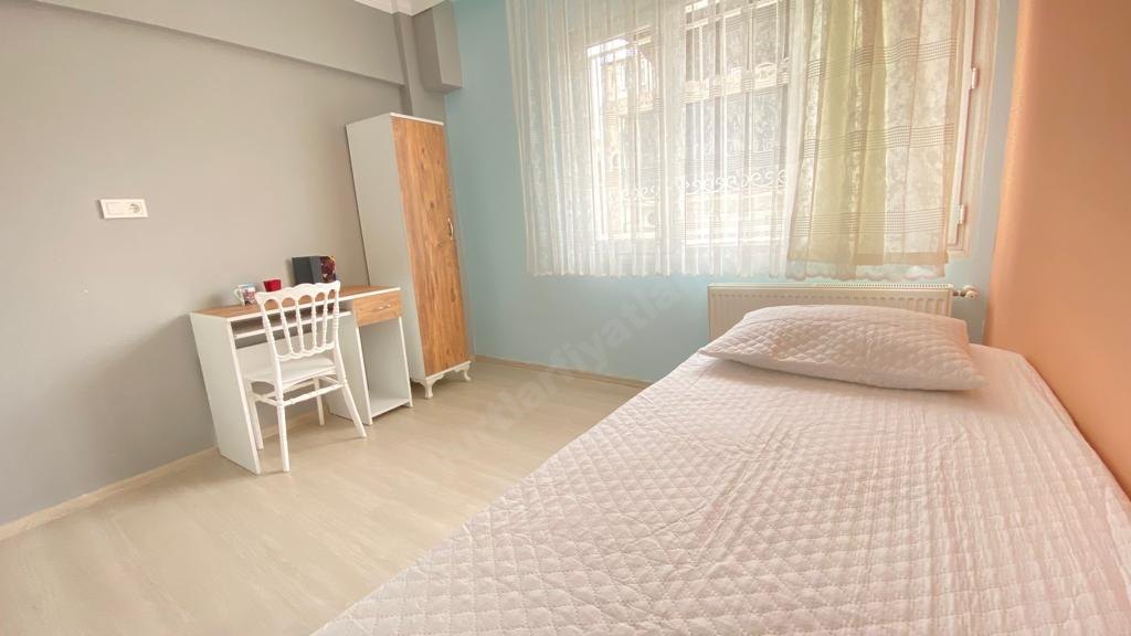 Altay Erkek ��renci Apart�