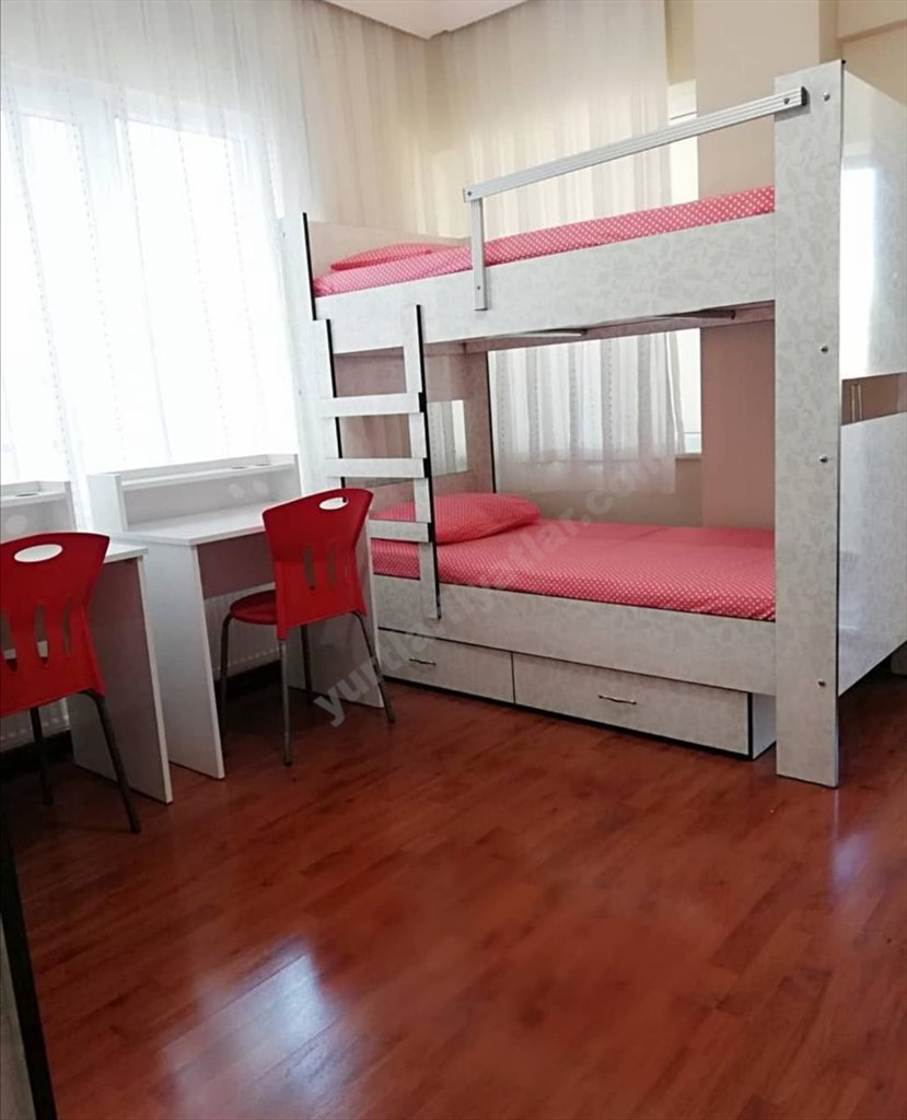 Metro K�z ��renci Yurdu