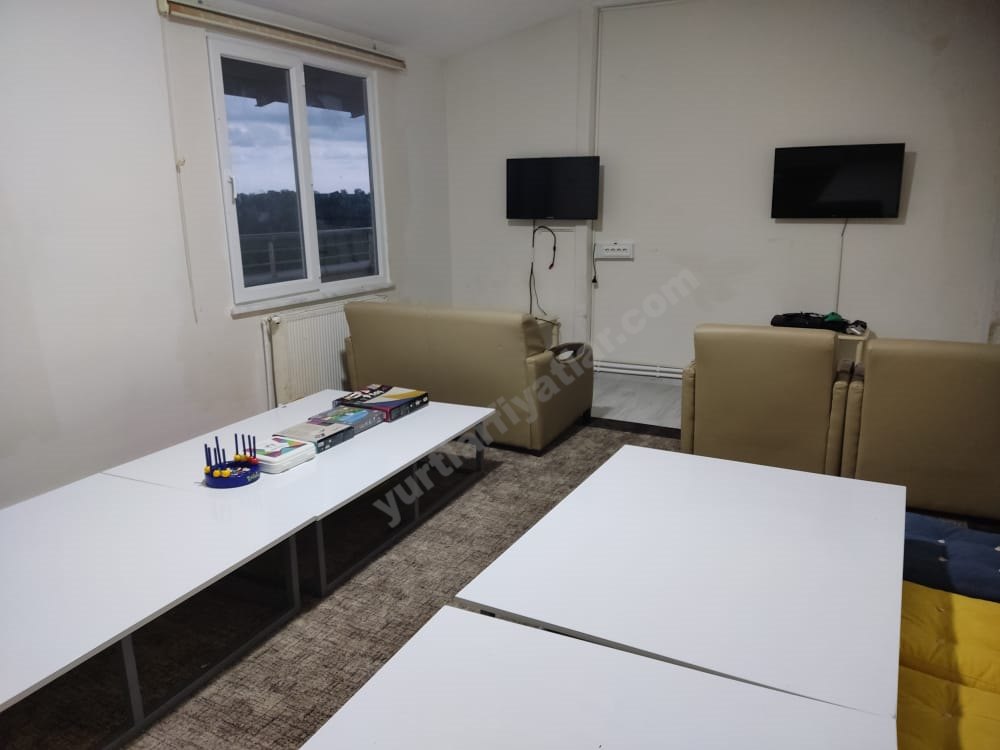 ��narl�k Erkek ��renci Yurdu