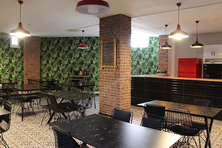 �sk�dar K�z ��renci Yurdu