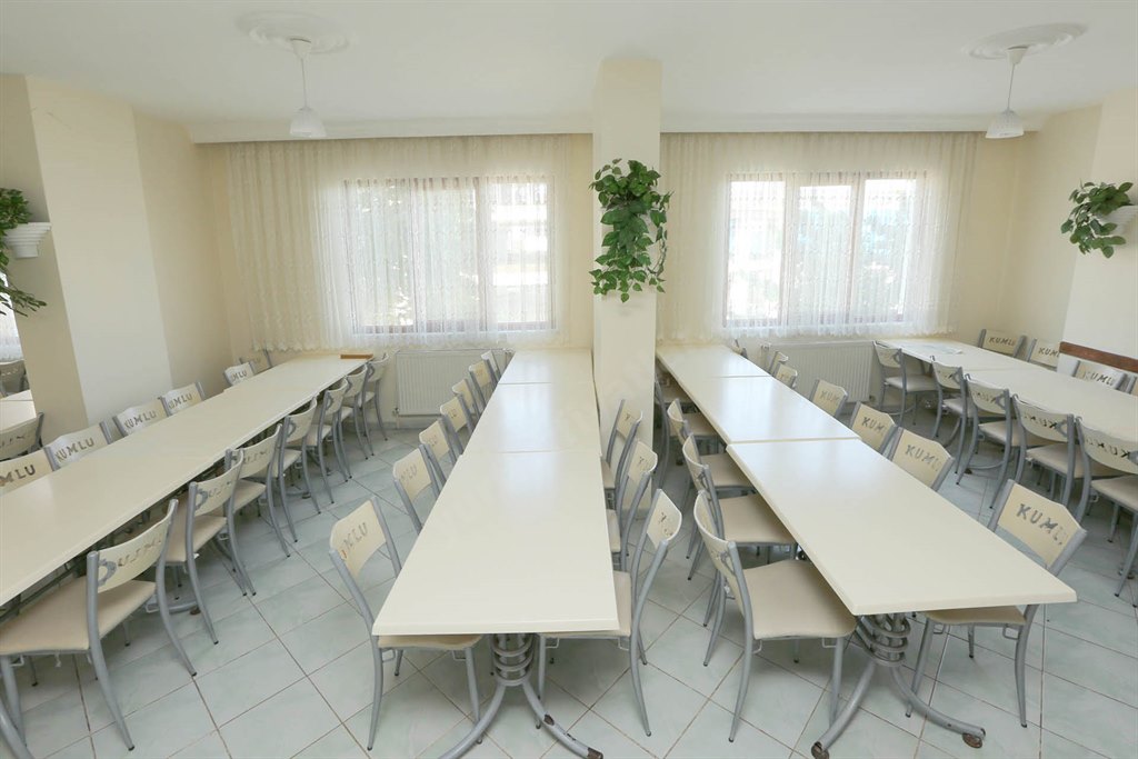 Kumru �niversite K�z Konukevi