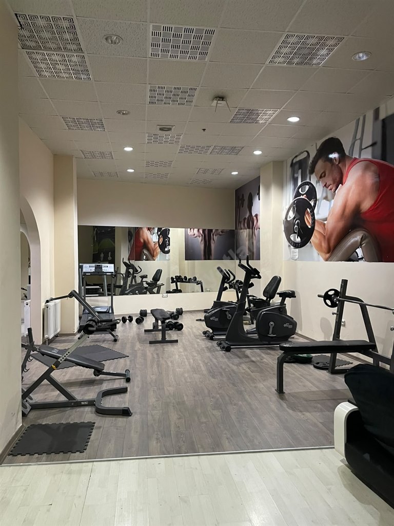 Ayy�ld�z Park Erkek ��renci Yurdu - Spor Salonu