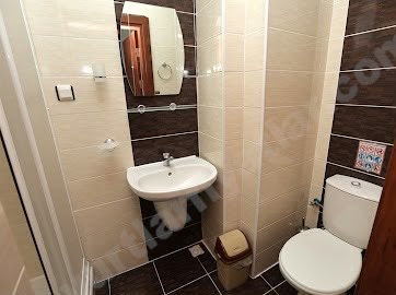 Ayy�ld�z Park Erkek ��renci Yurdu - WC Banyo