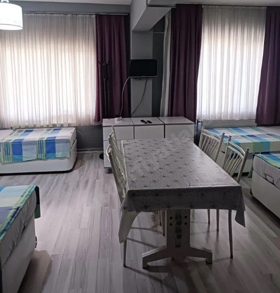 �anakkale Zeytin K�z Yurdu  - 4 Ki�ilik Oda