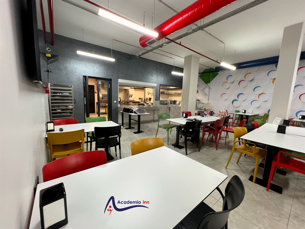 Academia Inn K�z Rezidans�