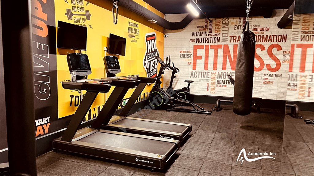 Academia Inn K�z Rezidans�