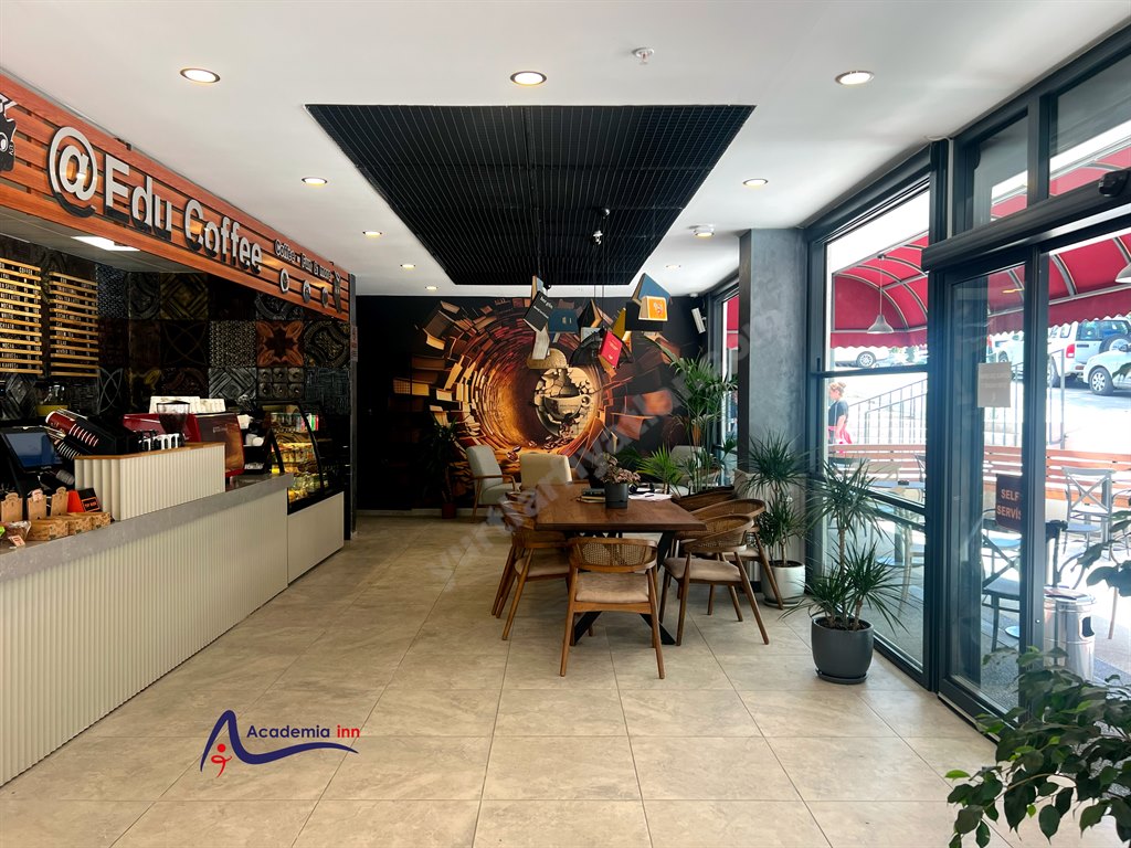 Academia Inn K�z Rezidans�