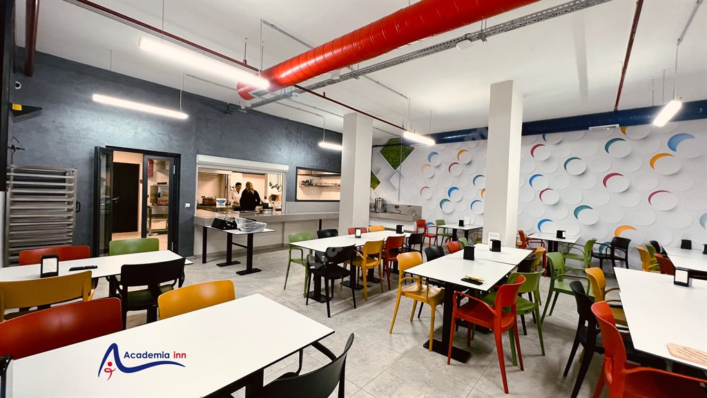 Academia Inn K�z Rezidans�