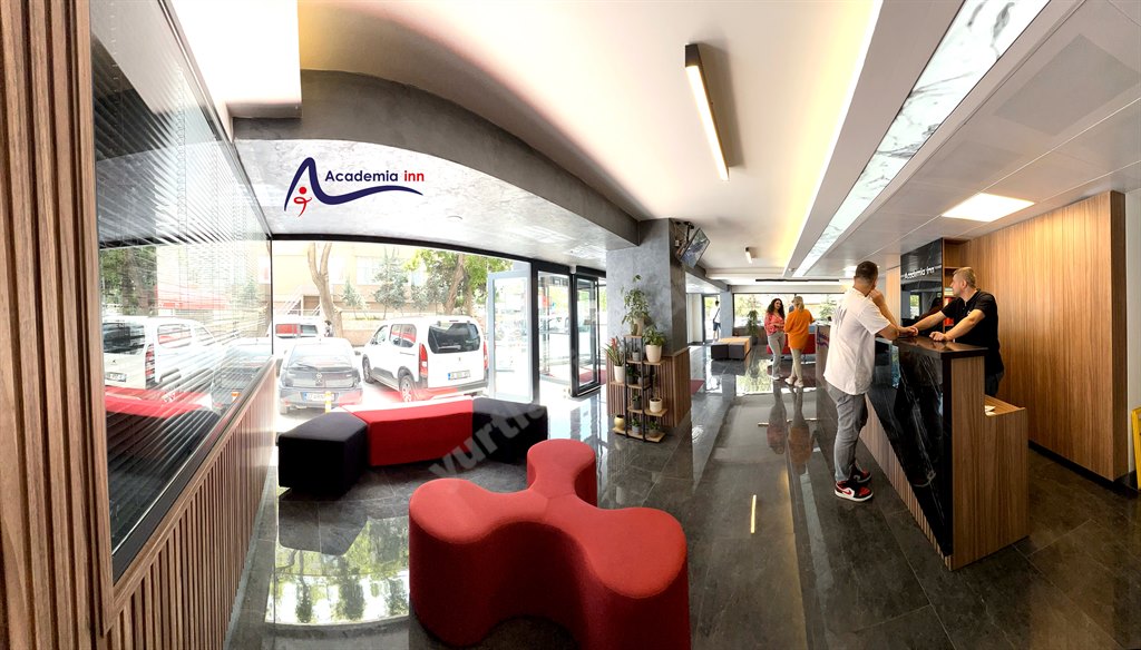 Academia Inn K�z Rezidans�