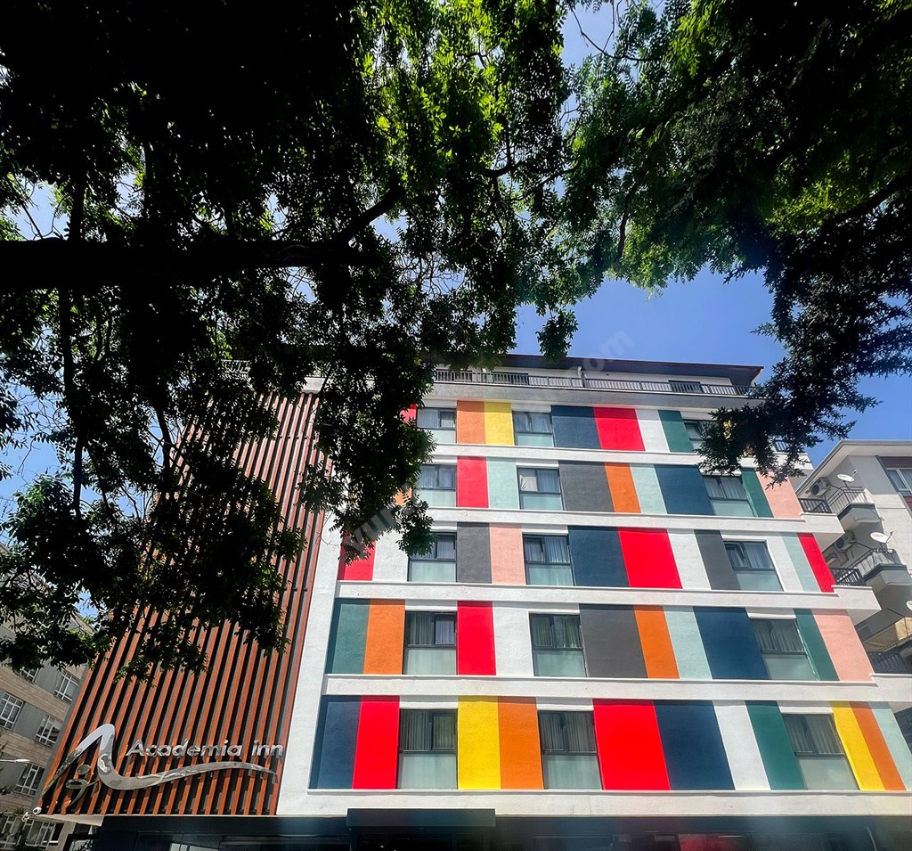 Academia Inn K�z Rezidans�