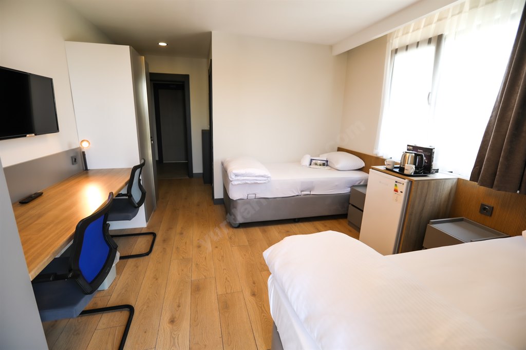 Academia Inn K�z Rezidans�