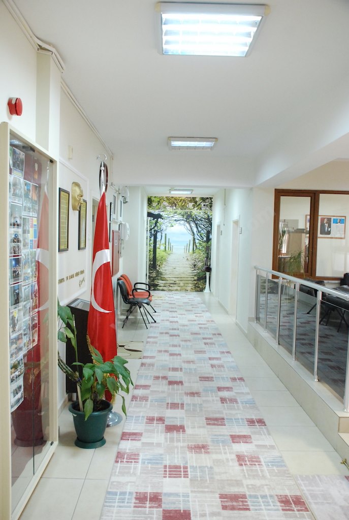 Abdurrahman Tutan K�z ��renci Yurdu - Koridor