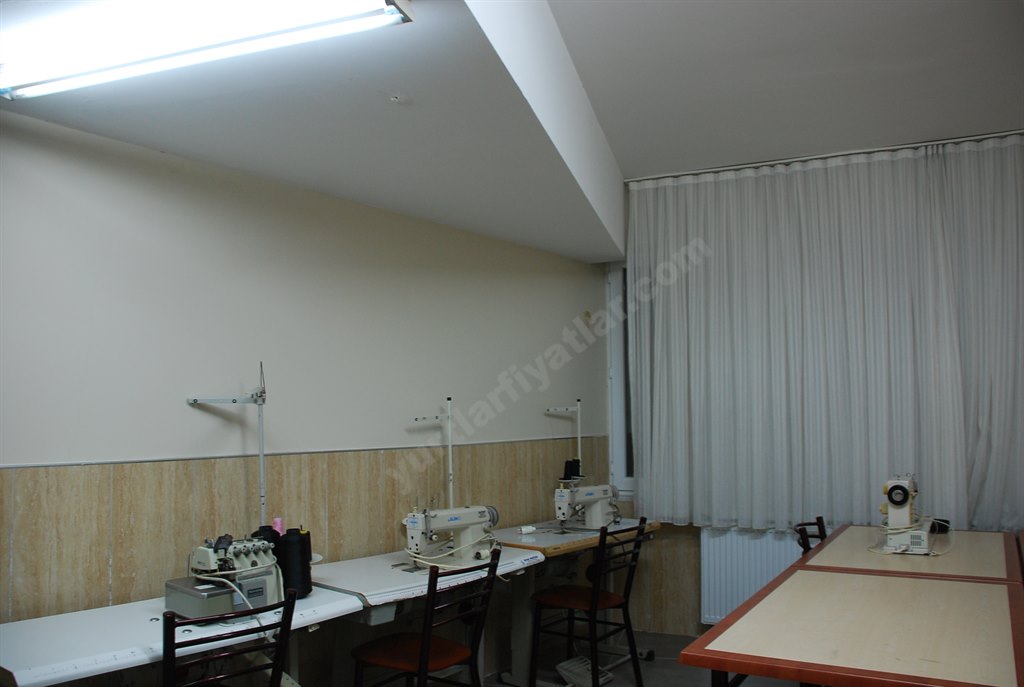 M. Akif Buharal� K�z ��renci Yurdu - Diki�