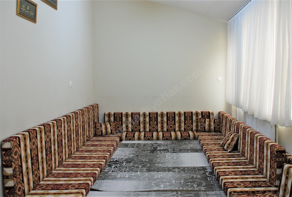 M. Akif Buharal� Y�ksek��retim K�z Yurdu - �ark