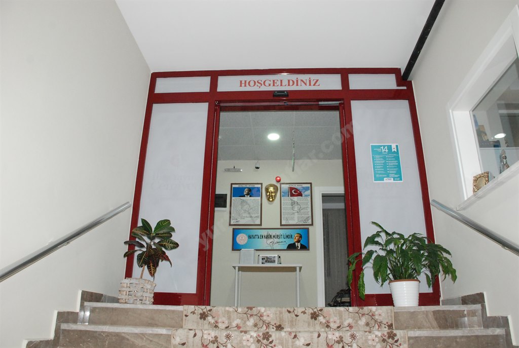 Mihrapl� Y�ksek��retim K�z ��renci Yurdu - Giri�