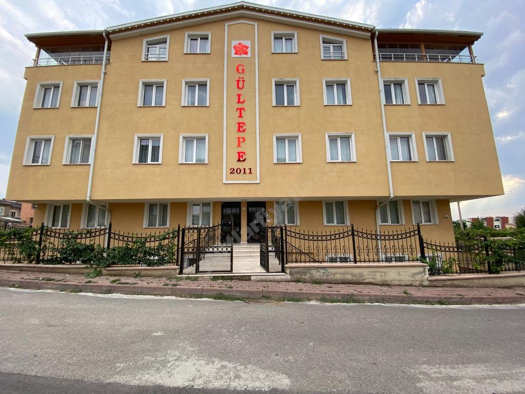 �mit Vakf� ��renci Evi - D�� Cephe