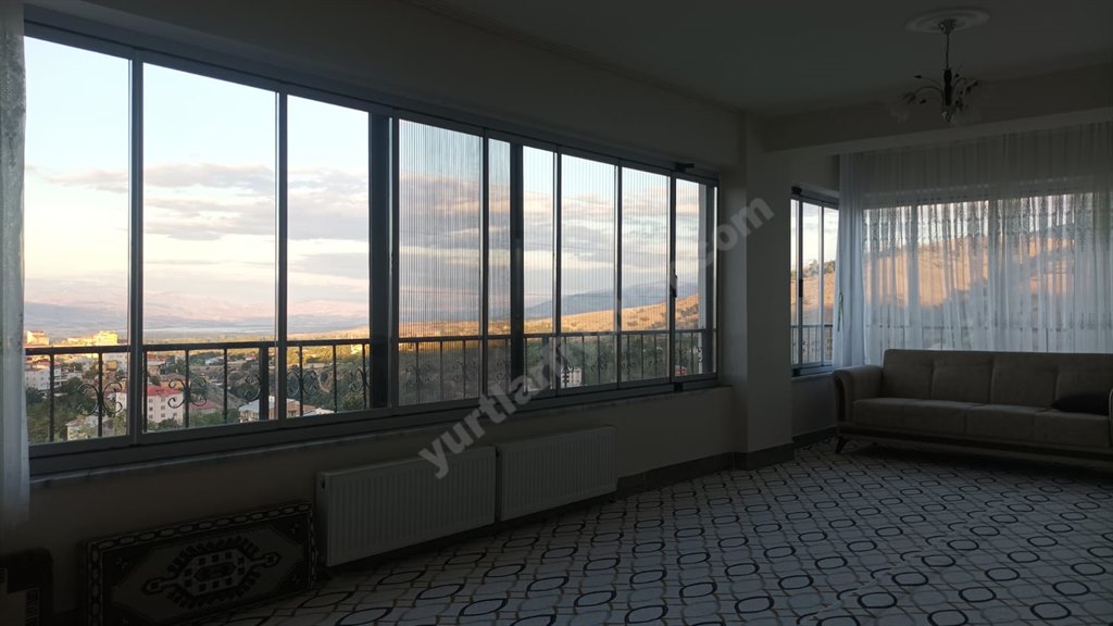 �mit Vakf� Erkek ��renci Evleri