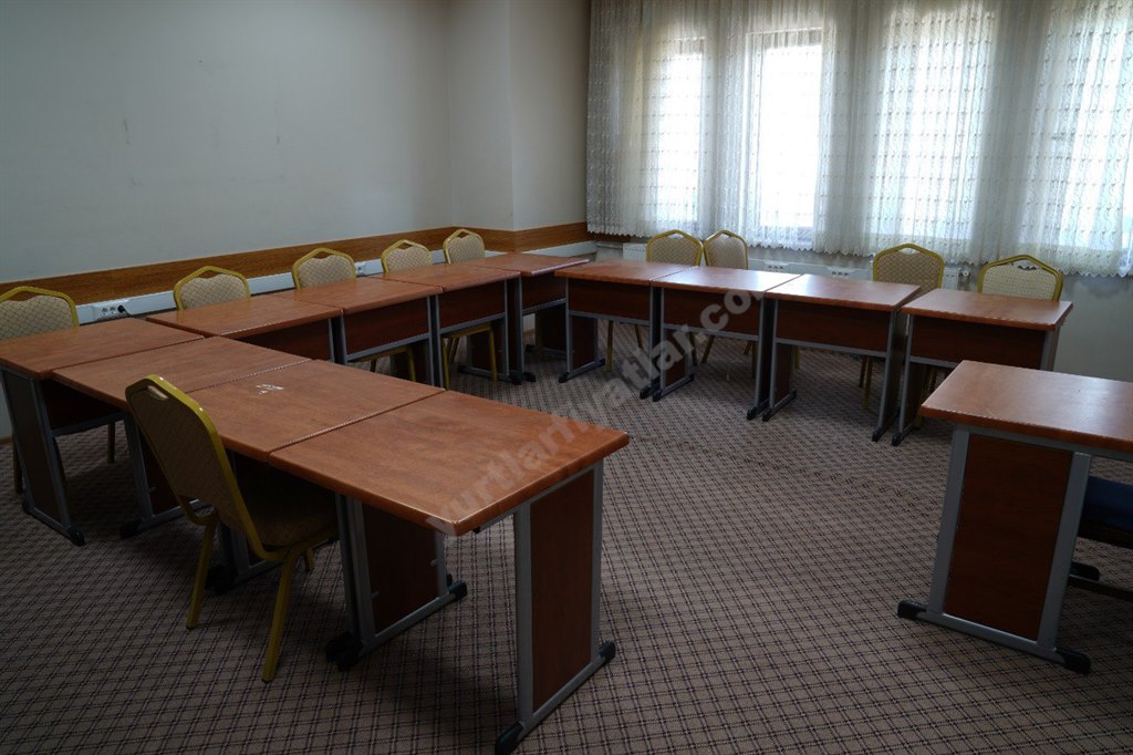 Ya�amkent Erkek Yurdu - Ders �al��ma Salonu