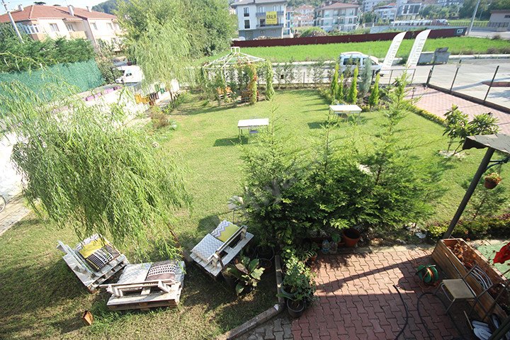 Asyal� Kamp�s K�z Yurdu