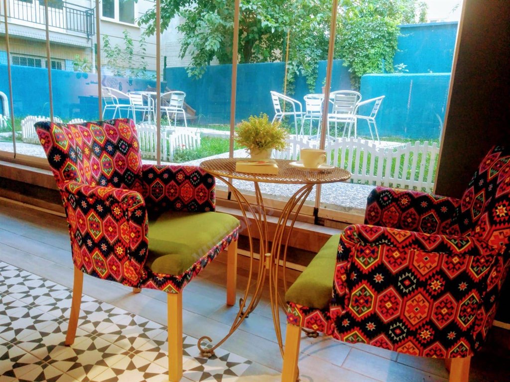 Mono K�z Residence