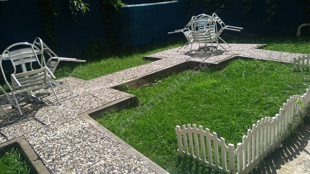 Mono K�z Residence