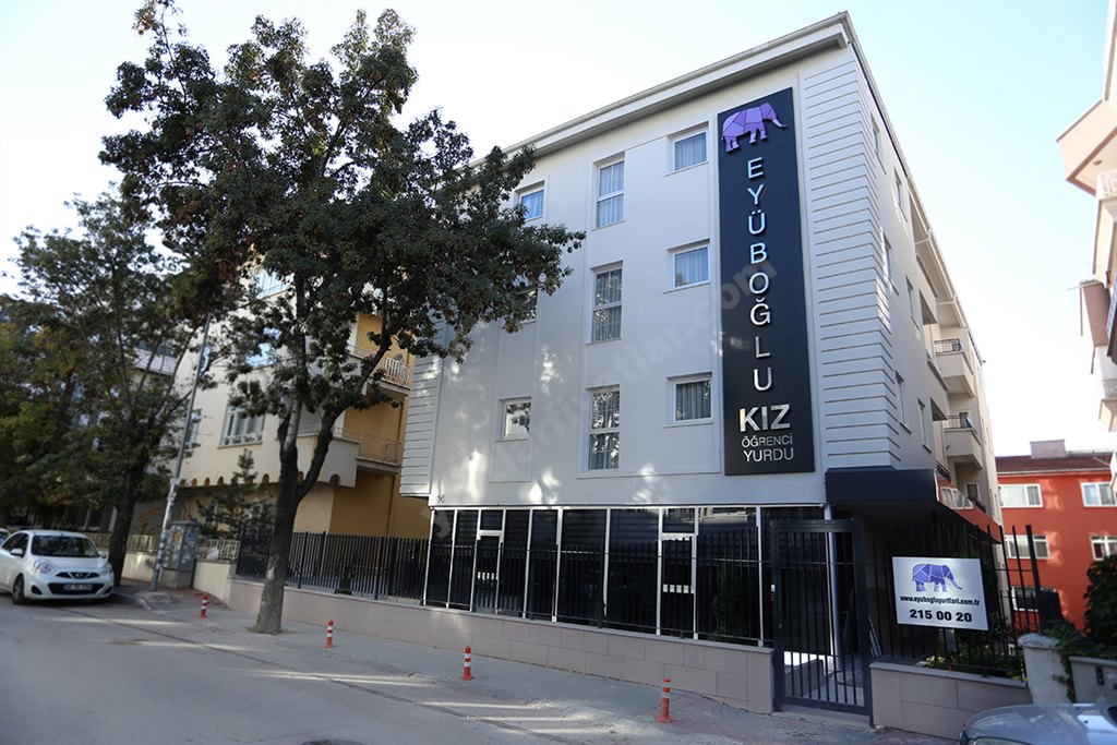 Ey�bo�lu K�z ��renci Yurdu