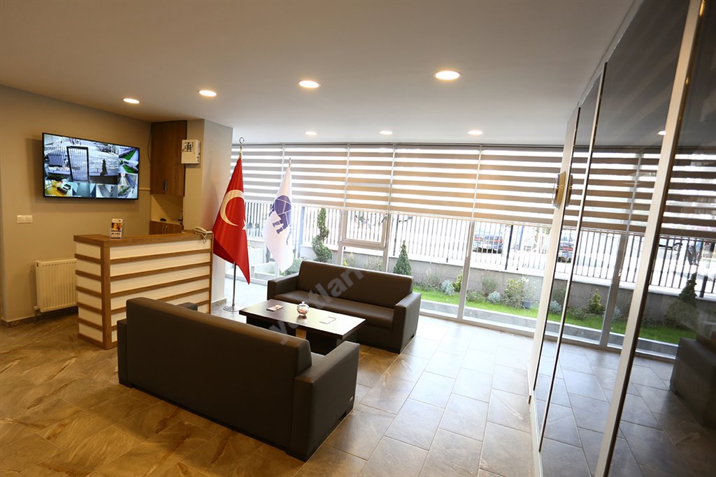 Ey�bo�lu K�z ��renci Yurdu