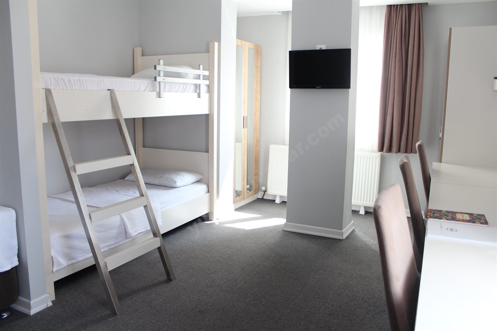 Ey�bo�lu K�z ��renci Yurdu