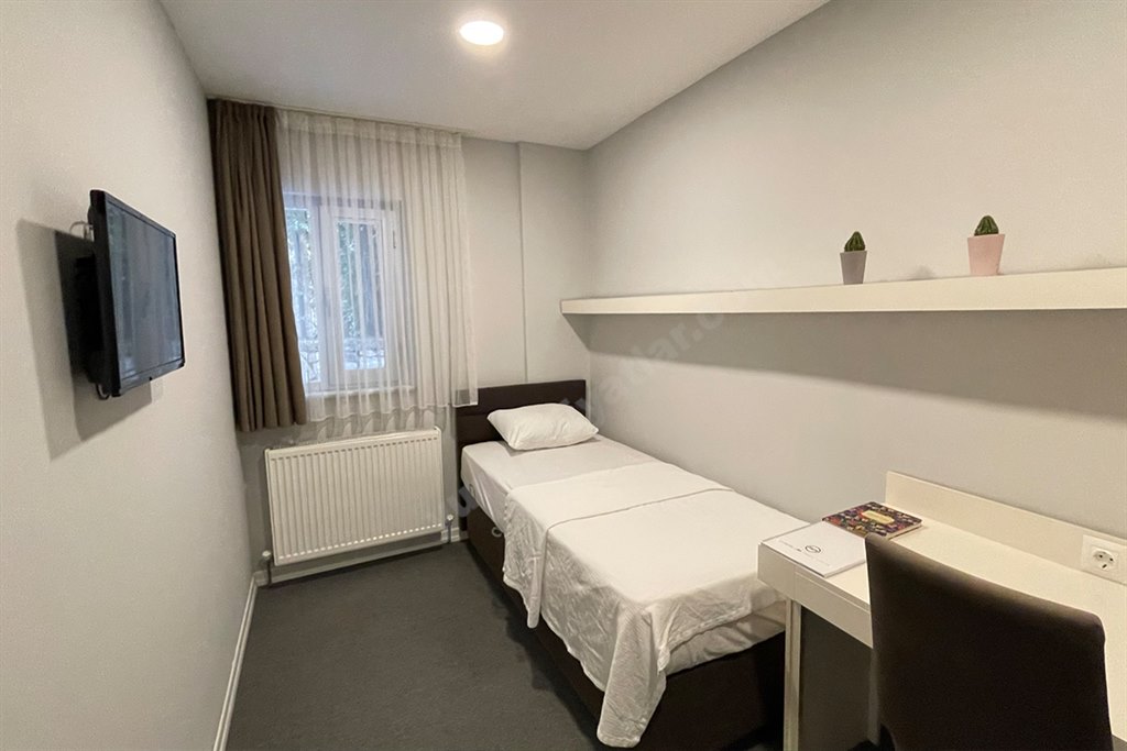 Ey�bo�lu K�z ��renci Yurdu