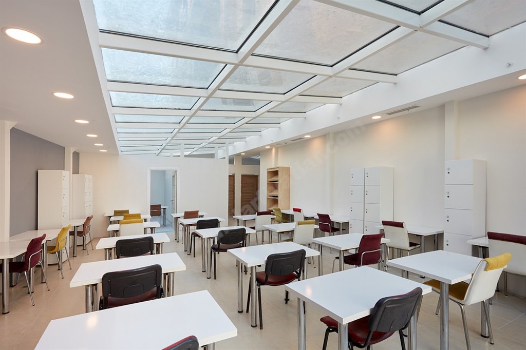 Sabiha Han�m Maltepe Erkek ��renci Yurdu