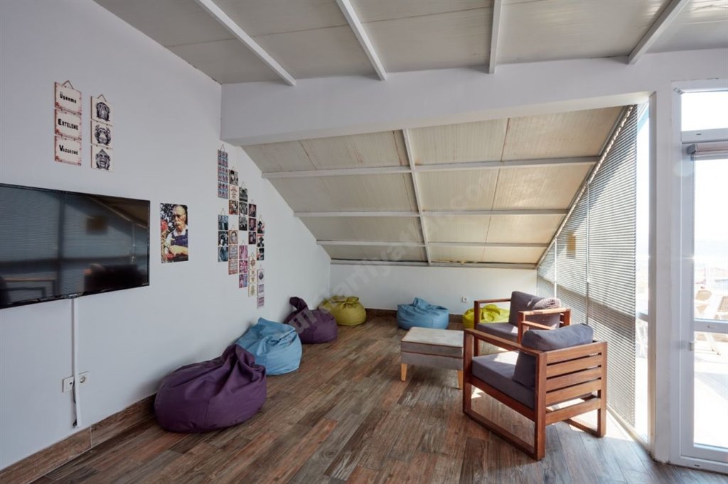 Sabiha Han�m Be�ikta� Erkek ��renci Yurdu