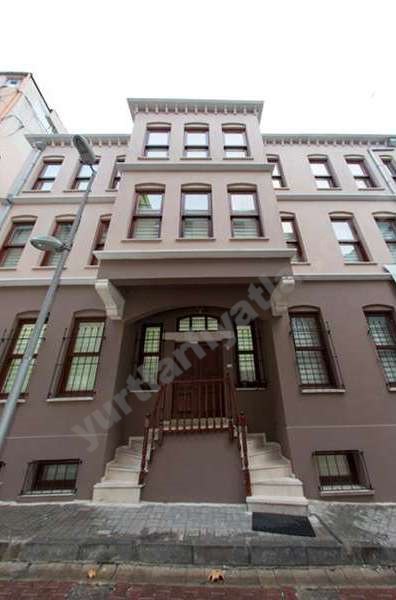 24. �ube - �stanbul �deal K�z