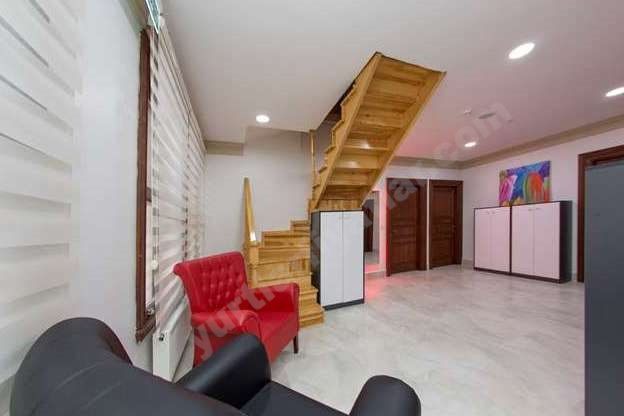 24. �ube - �stanbul �deal K�z