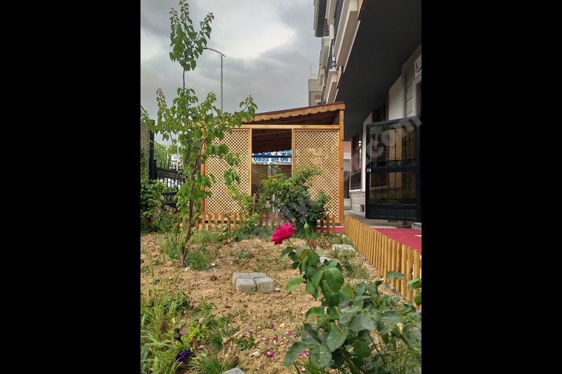 Bah�elievler �zel Sandal K�z ��renci Yurdu